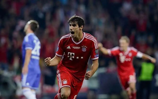 C7娱乐-关于火红三冠王连胜，狂奔榜首无人能敌的信息